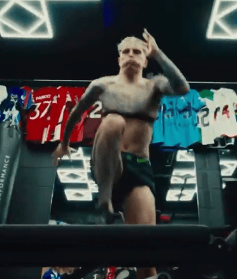 曝加纳乔只愿加盟英超欧冠参赛队！曼联降价至4000万无济于事，根本没人报价