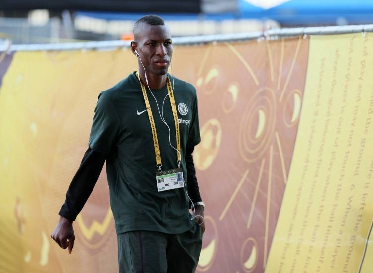 记者：拜仁只是租借且交易未达成，原则上杰克逊需返回切尔西